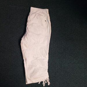 Two Hearts White Capris